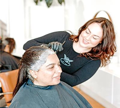 Best Root Touch-Up Services | Get Perfect Hair Color Match Today!